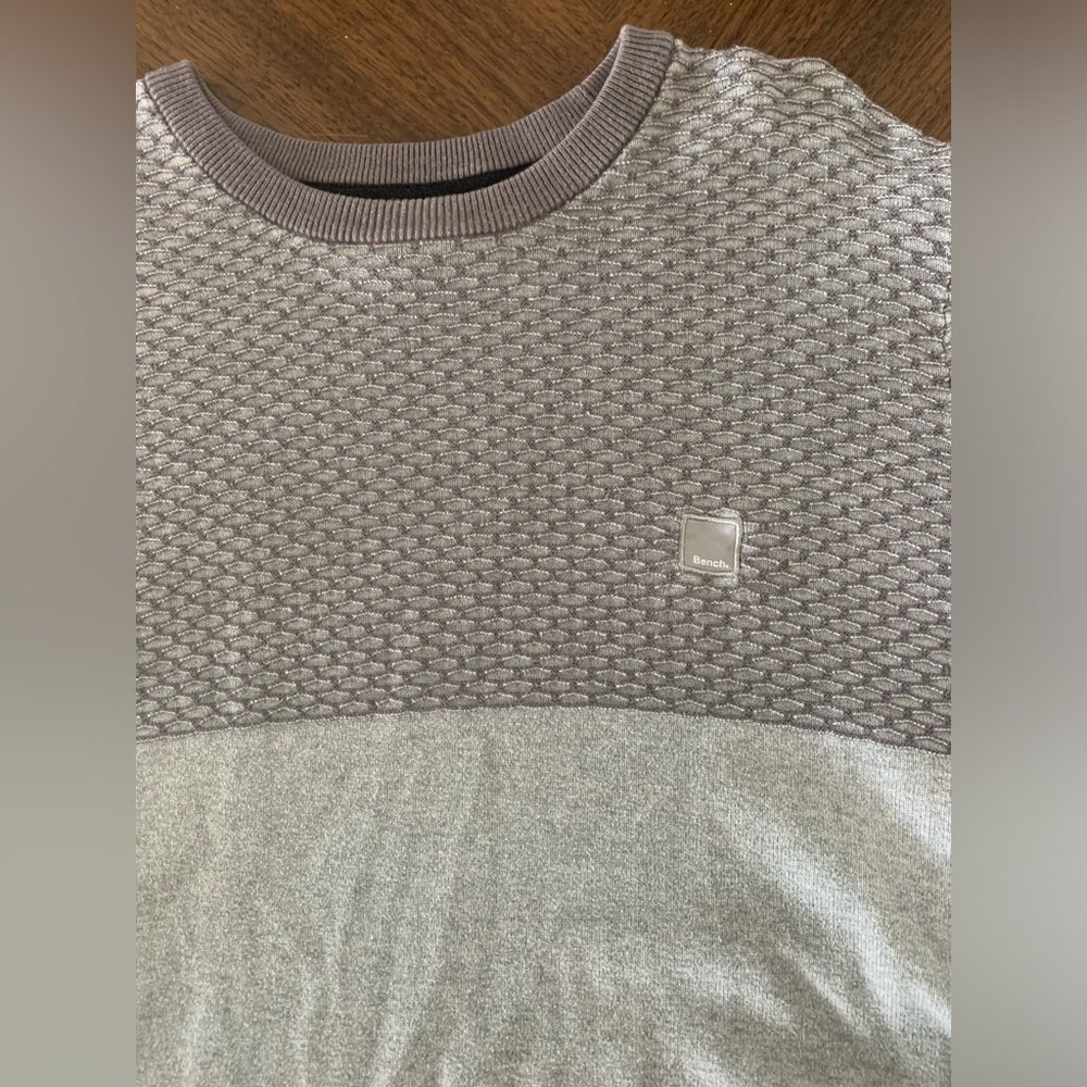 Bench crewneck